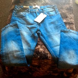 Brand new Alexander Julian Vintage Brand men's slim style stretch blue jeans